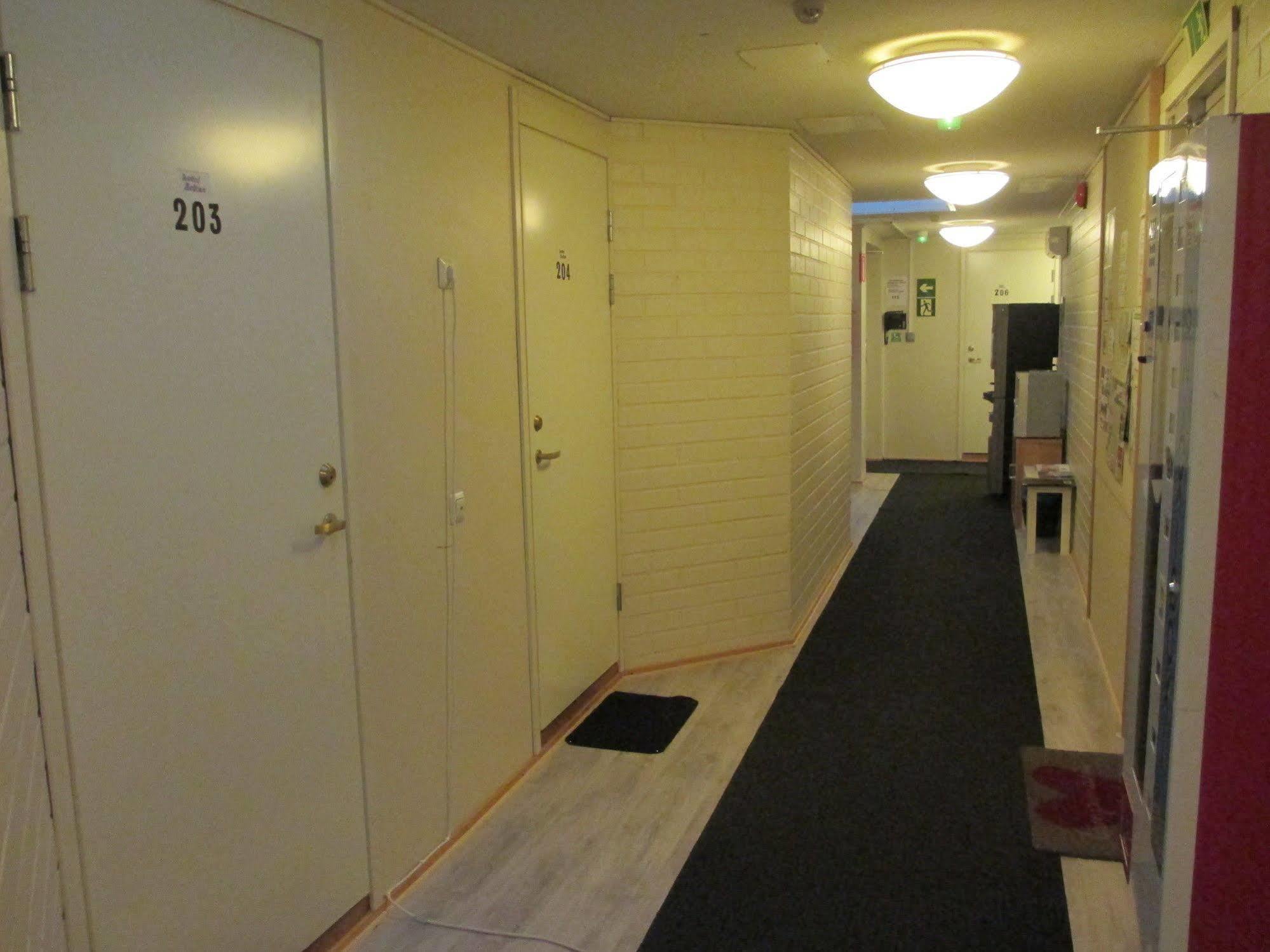 Hotel Ackas Toijala エクステリア 写真